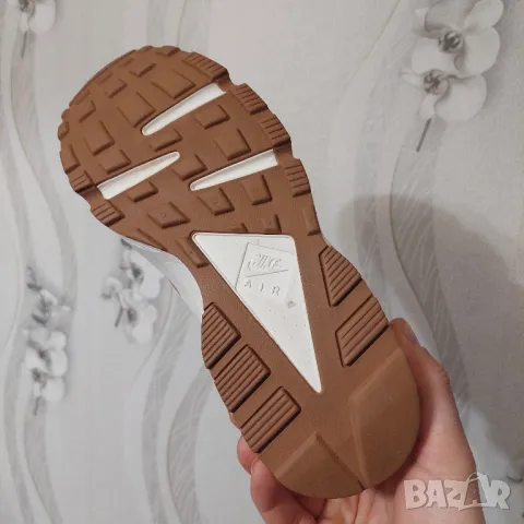  Маратонки NIKE AIR HUARACHE номер 41, снимка 9 - Маратонки - 47466243