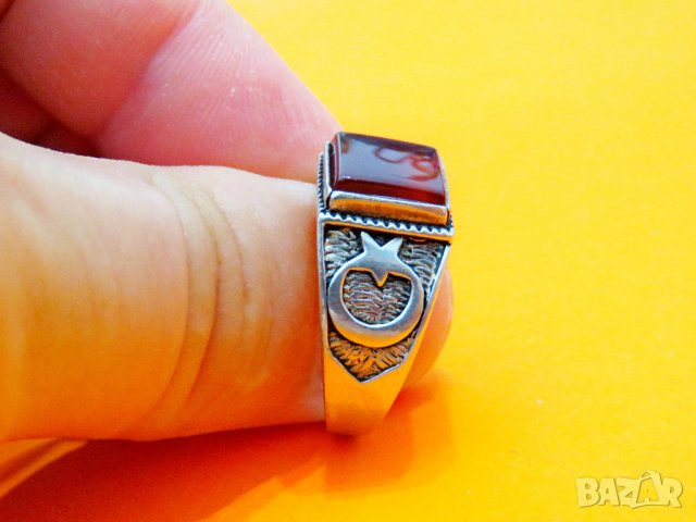 Стар красив мъжки сребърен пръстен, турски пръстен с карнеол и с ГОЛЯМ полумесецът османски пръстен, снимка 2 - Пръстени - 37691989