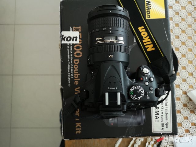 Камера Nikon D5200+обектив Nikkor 18-200 мм