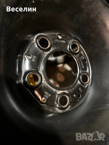 Резервна джанта с гума мерцедес., снимка 2 - Гуми и джанти - 51953736