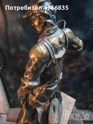 Бронзова статуетка рибар, снимка 4 - Антикварни и старинни предмети - 53980603