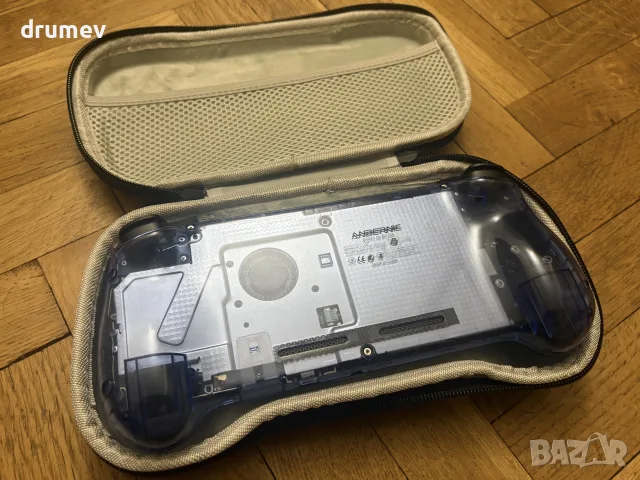 Преносима конзола Anbernic RG556, снимка 3 - Други игри и конзоли - 55793417