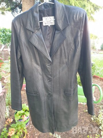 Дамско кожено яке