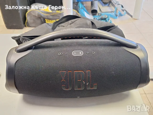 Блутут колона JBL Boombox 3