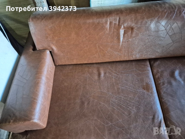 Диван, снимка 3 - Дивани и мека мебел - 51542127