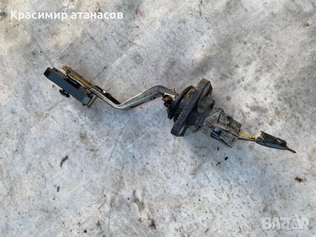 Датчик, ниво на маслото за Тойота корола версо.2007г, снимка 4 - Части - 42318238