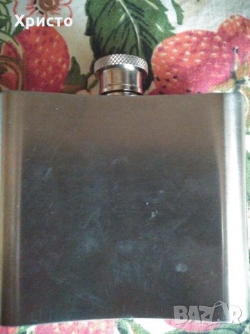 Джобна бутилка Lucky Strike, снимка 2 - Други ценни предмети - 31411144