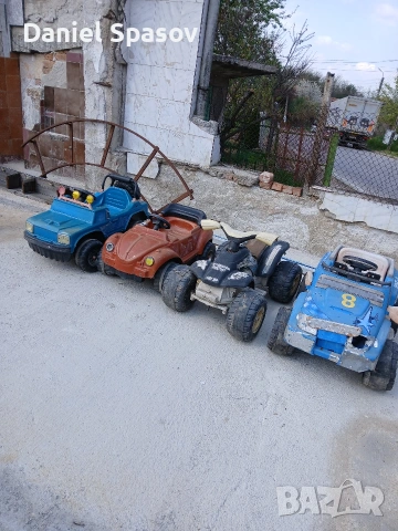 Продавам Италиянски акумулаторни колички