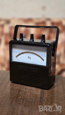 Yokogawa Model 2038 JIS C1102 CLASS 0.2 - Лабораторен честотомер 45-65Hz