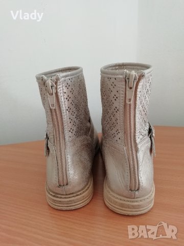 Кожени боти в златисто, 35 номер, снимка 4 - Дамски боти - 38420631