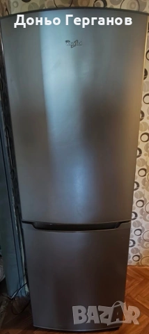 продавам хладилник с фризер Whirpool , снимка 3 - Хладилници - 54247486