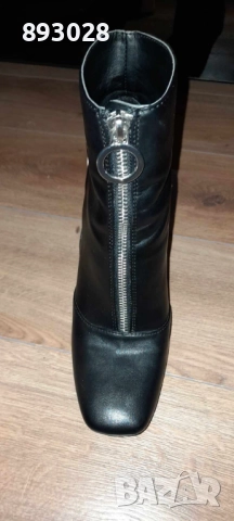 Боти ZARA 38/39 номер , снимка 5 - Дамски боти - 51799707