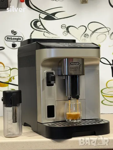 Кафемашина кафе автомат delonghi magnifica evo с гаранция, снимка 3 - Кафемашини - 55717813