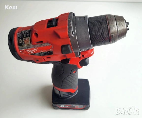 Комплект винтоверди Milwaukee M12 с батерии и зарядно, снимка 2 - Други инструменти - 53605771