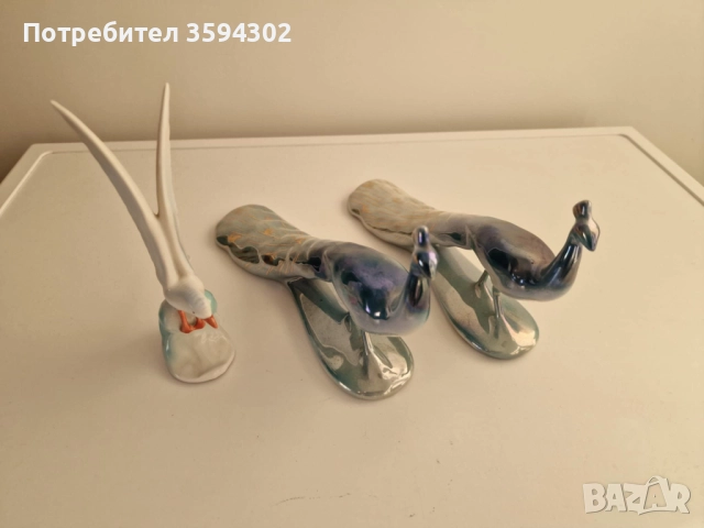 Български порцелан паун, снимка 3 - Антикварни и старинни предмети - 52914670