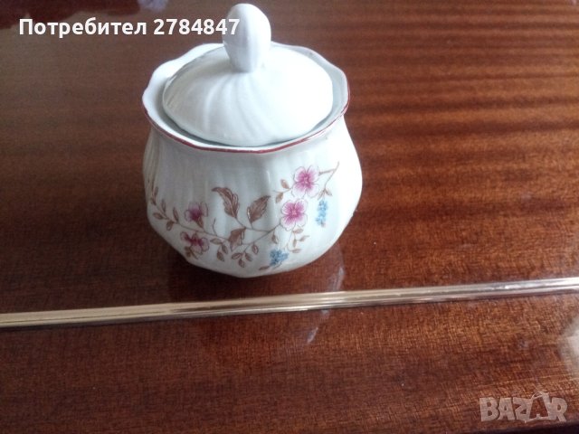 Порцеланова захарница от социализма , снимка 10 - Аксесоари за кухня - 44363931