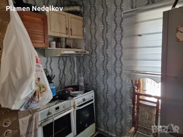 Продавам къща в Аспарухово., снимка 9 - Къщи - 50487521