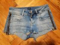 Bershka,Guess,Pepe jeans дънки и дънкови къси панталонки, снимка 1 - Дънки - 36785502