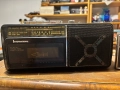 Старо радио International + подарък радио Selga за части, снимка 1