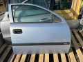 Предна дясна сива врата Опел Астра Г Opel Astra G комби, снимка 1 - Части - 44598370
