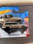 Hotwheels Land Cruiser 80, снимка 2