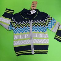 Английска детска жилетка , снимка 1 - Детски пуловери и жилетки - 38961354