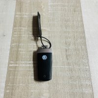 Оригинален ключ за VW Passat след 2012г, снимка 1 - Аксесоари и консумативи - 37660897