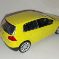 Welly - VW Volkswagen GOLF V (Yellow) 1:34-1:39, снимка 4 - Колекции - 42532022