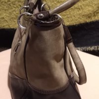 Нова чанта кафяво с хаки беж дамска за рамо, снимка 4 - Чанти - 31448638