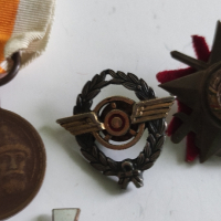 Стари медали, снимка 6 - Антикварни и старинни предмети - 44681651