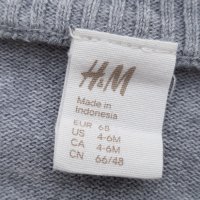 Бебешка жилетка H&M 4-6 месеца, снимка 3 - Жилетки и елечета за бебе - 44358742