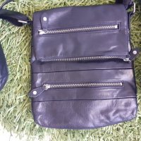 Оригинална,ест.кожа,нова чанта с дълга дръжка , снимка 4 - Чанти - 38423798