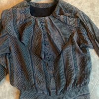 Продавам елегантна блуза от 100 процента естествена коприна . , снимка 1 - Блузи с дълъг ръкав и пуловери - 39932599