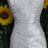 сватбена булчинска рокля от луксозна тафта, снимка 4 - Сватбени рокли - 33767247