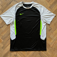Мъжка спортна тениска Nike, снимка 1 - Спортни дрехи, екипи - 44934619