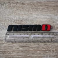 Nissan Nismo Нисмо черен с червено надпис стикер, снимка 2 - Аксесоари и консумативи - 42814560