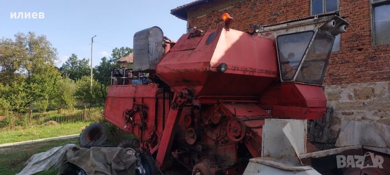 продавам комбайн Нива за части, снимка 1