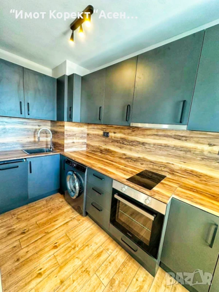 Имот Корект ДАВА ПОД НАЕМ обз 4-Стаен апарт, кв. Изток, снимка 1