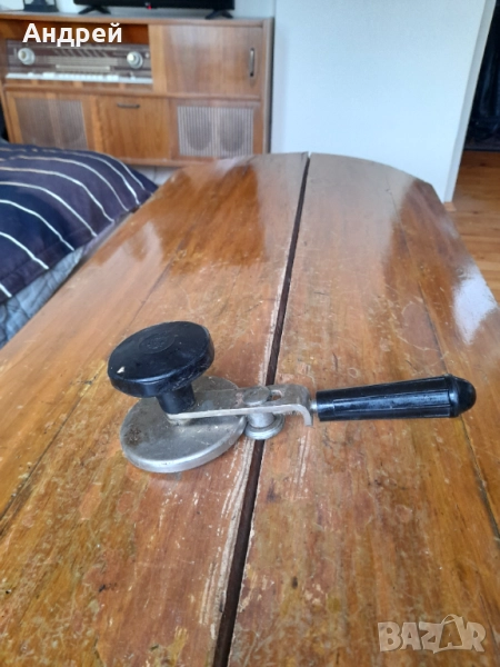 Стара затварачка за буркани #16, снимка 1