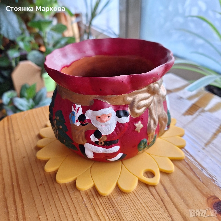 Нова Коледна кашпа, снимка 1