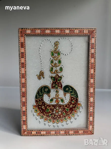 Кутия за бижута от Индия. Дървена с кадифе и богата орнаментика. , снимка 1