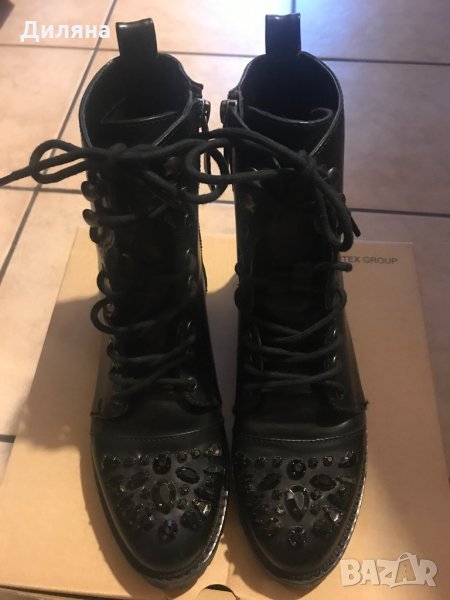 Продавам боти Страдивариус, снимка 1