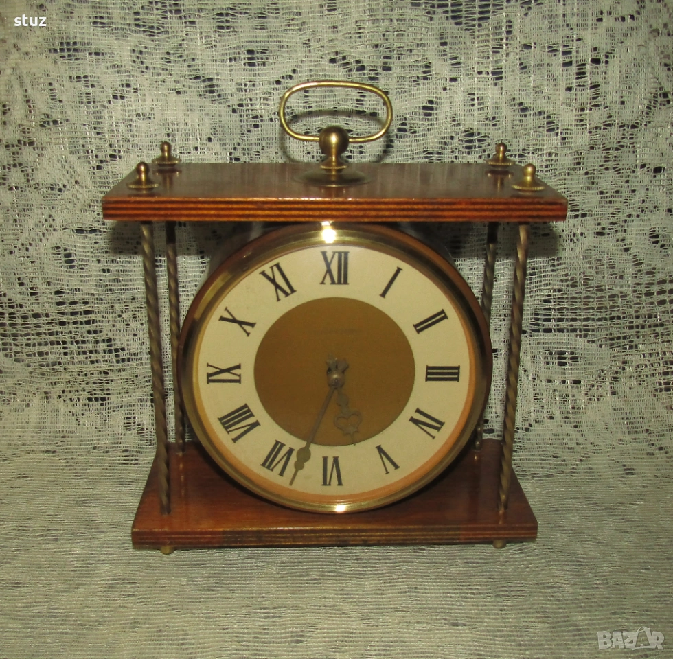 Настолен механичен часовник Весна, снимка 1