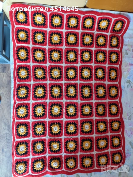 Ръчно плетена покривка за диван140/100, снимка 1