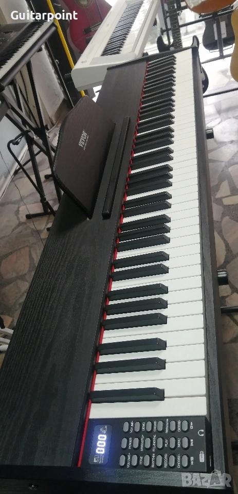 Дигитално пиано с хамър клавиатура, снимка 1