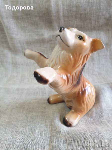 Порцеланова  фигура-куче, снимка 1