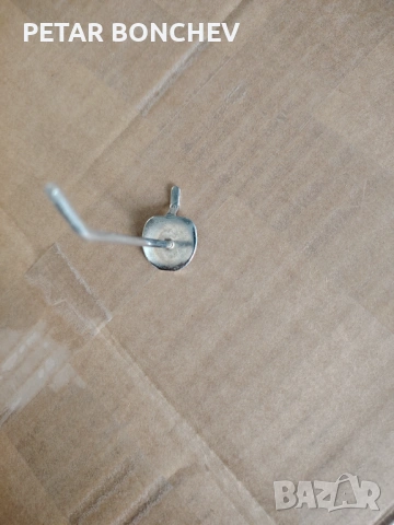 Куки за стелажи , снимка 2 - Стелажи и щандове - 53896045