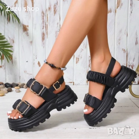 Дамски черни сандали, снимка 2 - Сандали - 50992498