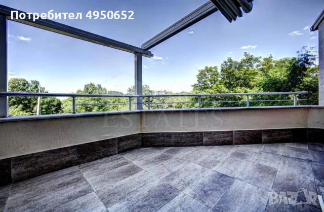 Продаваме Тристаен Апартамент в Хладилника, снимка 7 - Апартаменти - 56136338