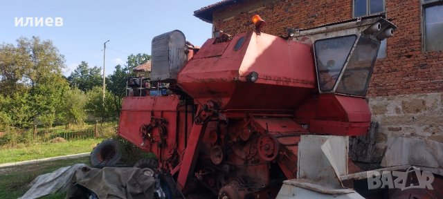 продавам комбайн Нива за части